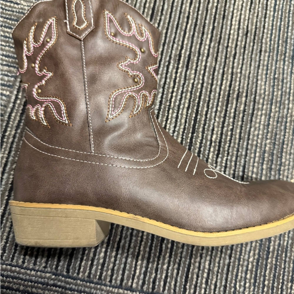Girls Wonder Nation Brown & Pink Cowboy Boots size 5